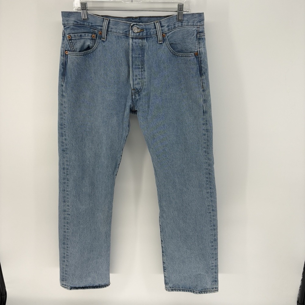 Levi's 501 Jeans Mens 34x29 Light Wash Straight Leg Button Fly Denim
